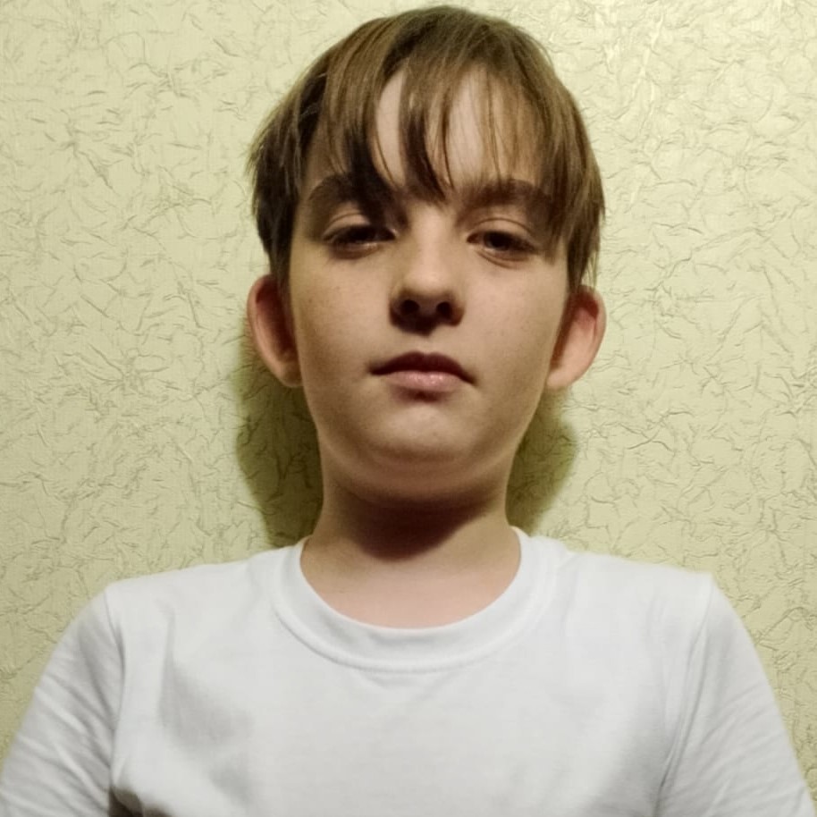 Суровый Глеб Денисович